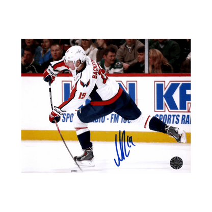 Nicklas Bäckström Washington Capitals Autographed Shooting 8x10 Photo - Fan Cave COA