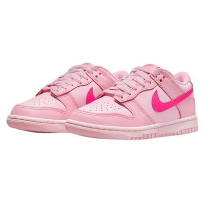 Size 2.5Y Girls ( 4 Women's) - Nike Dunk Low Triple fashion Pink