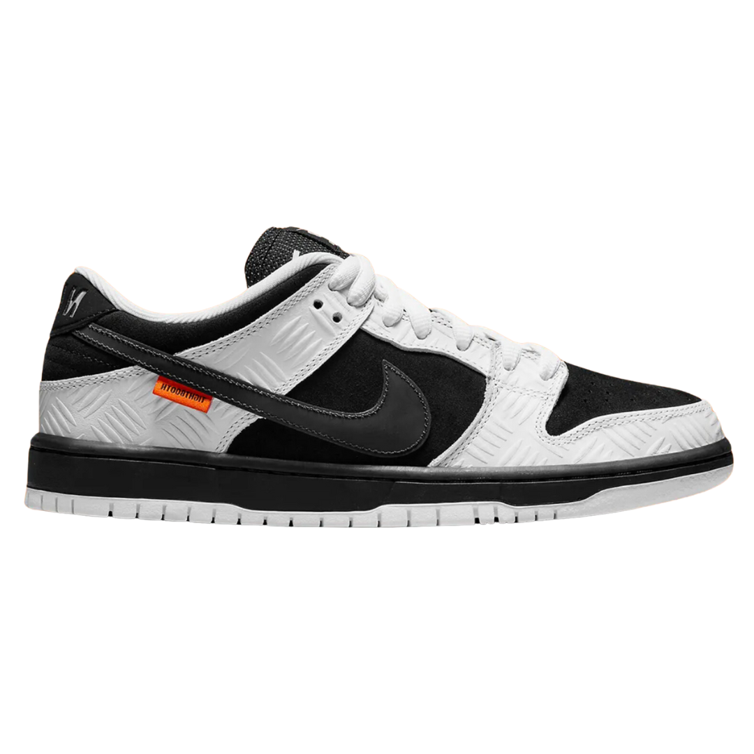 Nike SB Dunk Low Tightbooth