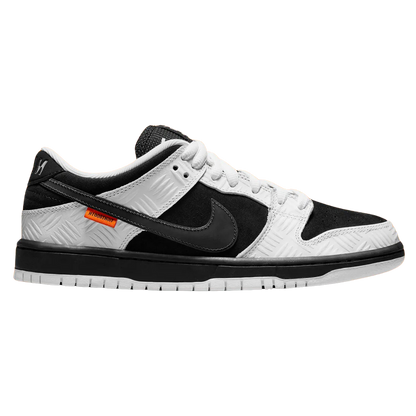 Nike SB Dunk Low Tightbooth