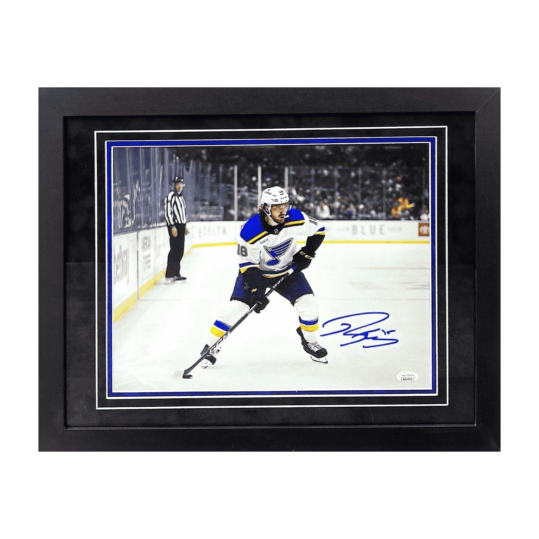 Robert Thomas St Louis Blues Autographed Framed 11x14 - Fan Cave COA